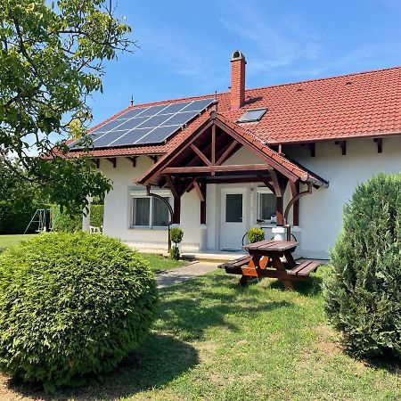 Frankie Holiday Apartment Iii. Balatongyörök المظهر الخارجي الصورة